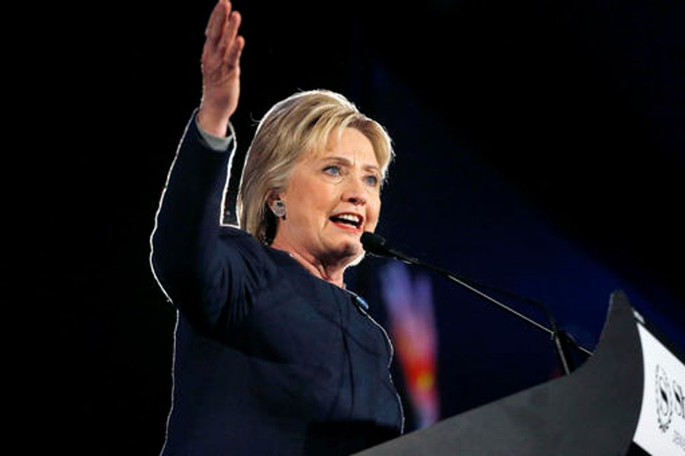 Voters Asked if Clinton Should Keep Running Even if Indicted — See the Staggering Poll Results