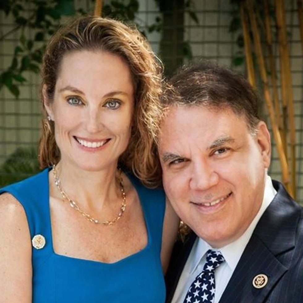 Rep. Alan Grayson Marries Candidate Seeking to Replace Him in the House