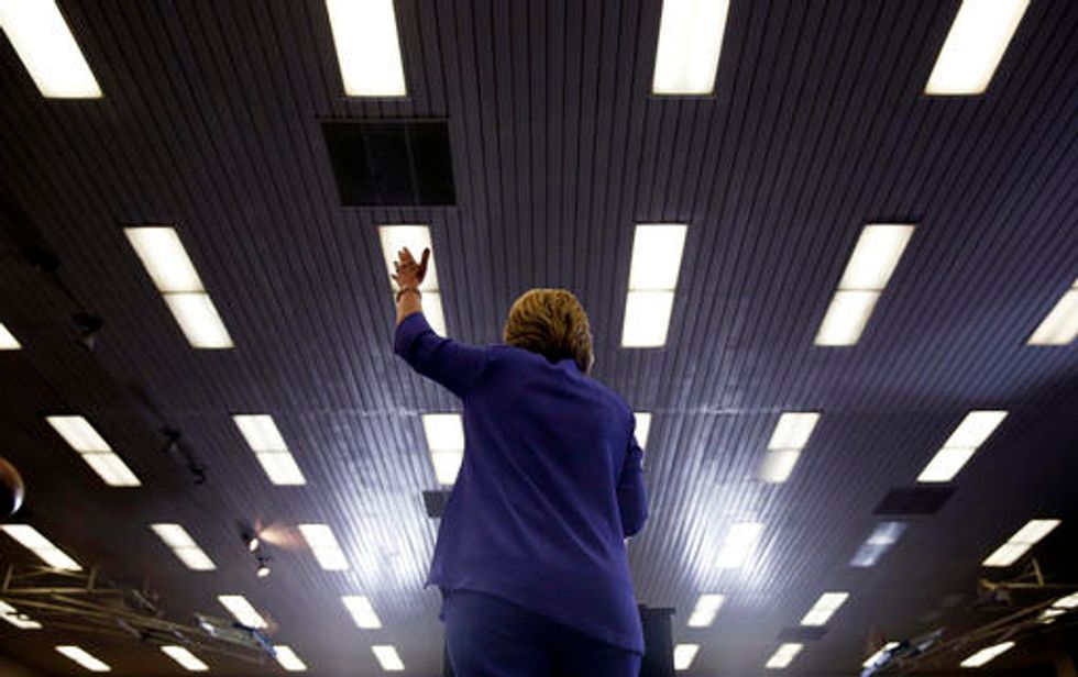 Clinton Bashes Trump: The U.S. Is 'Trying to Elect a President, Not a Dictator