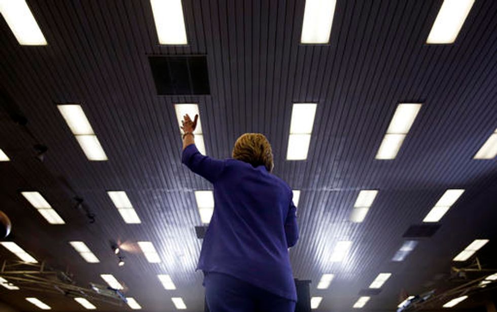 Clinton Bashes Trump: The U.S. Is 'Trying to Elect a President, Not a Dictator