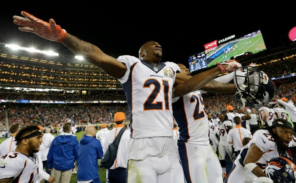 NFL Pro Bowl Cornerback Shot in Leg at Nightclub