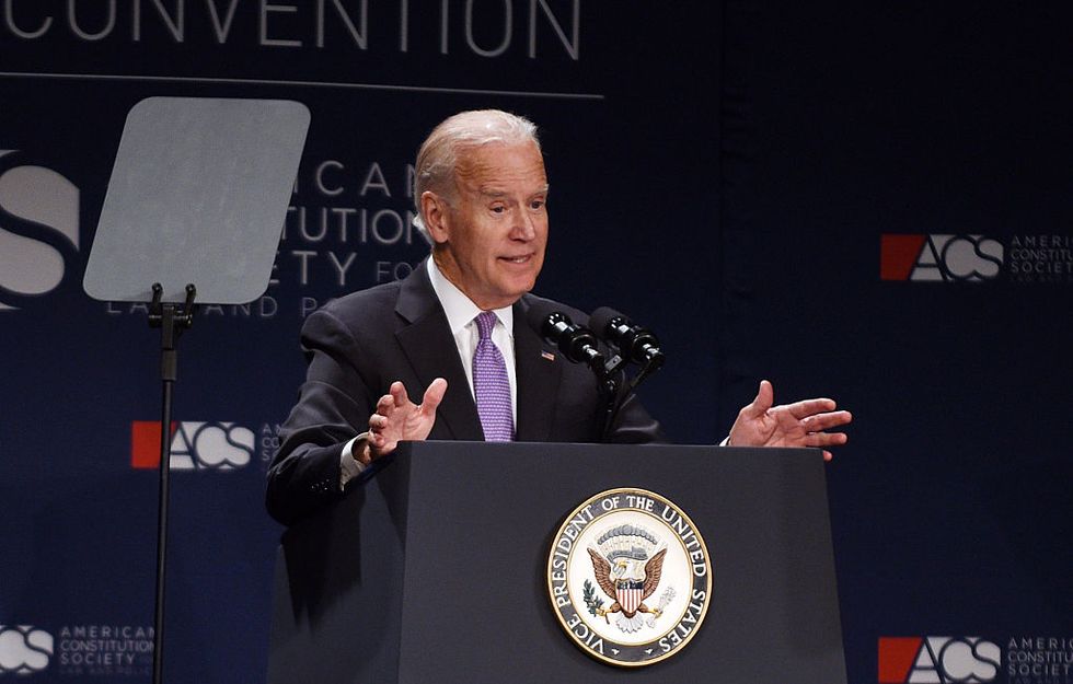 Biden Joins Growing List of Democrats to Endorse Clinton