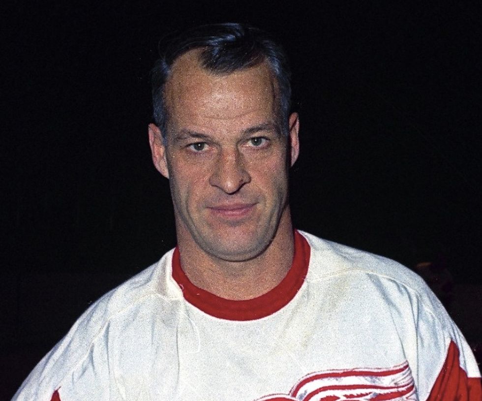 Gordie Howe, the Gritty and Mighty 'Mr. Hockey,' Dies at 88