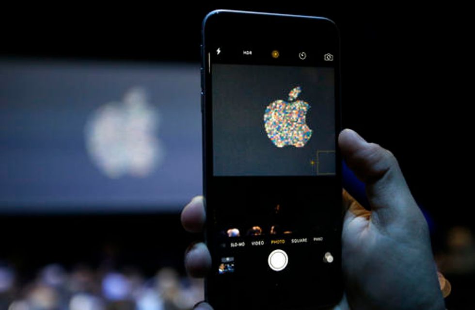 New, Smarter Siri Unveiled at Annual Apple Event