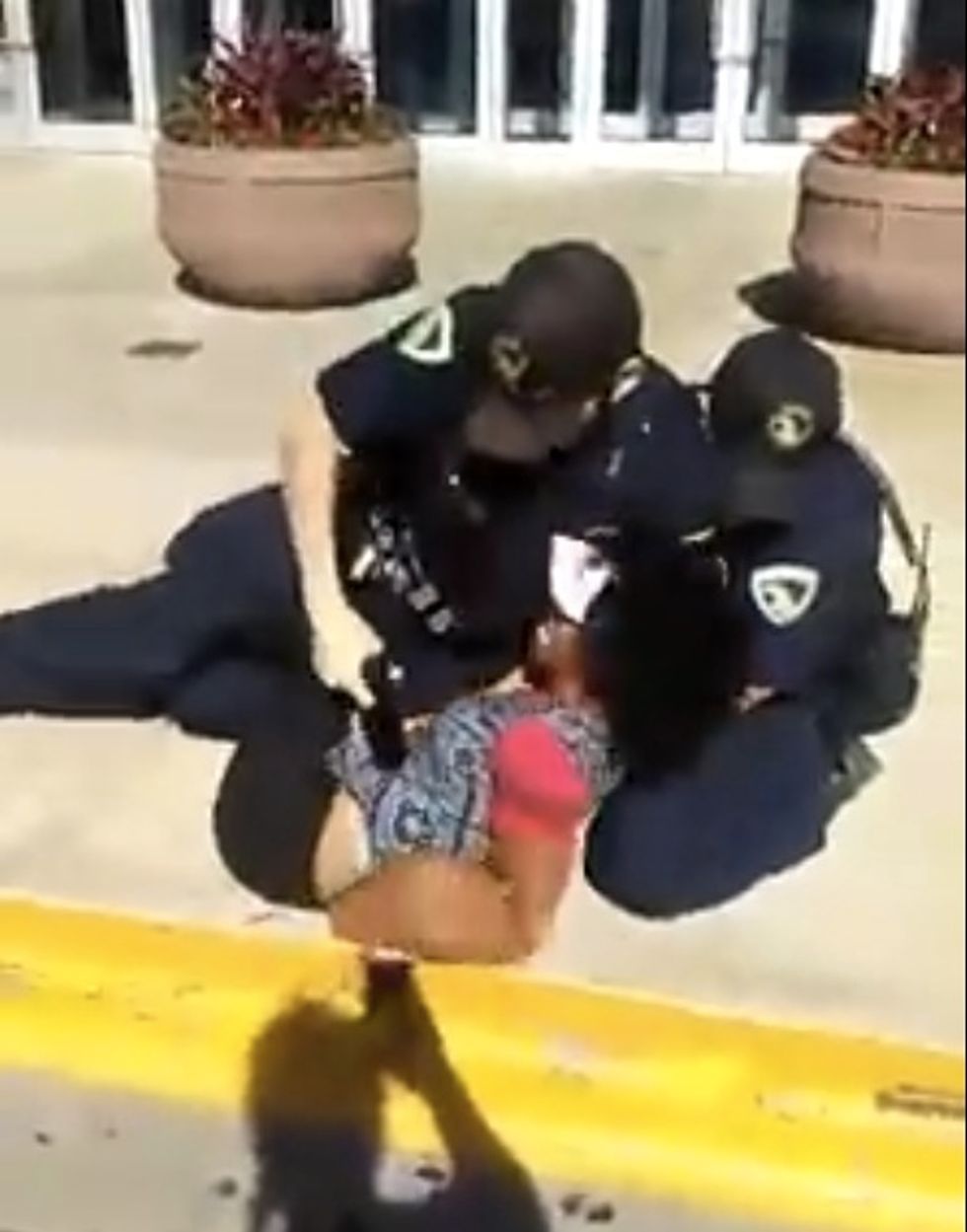 Viral Video Shows White Officers Violently Arresting 18-Year-Old Black Woman — but Clip Doesn't Tell Complete Story