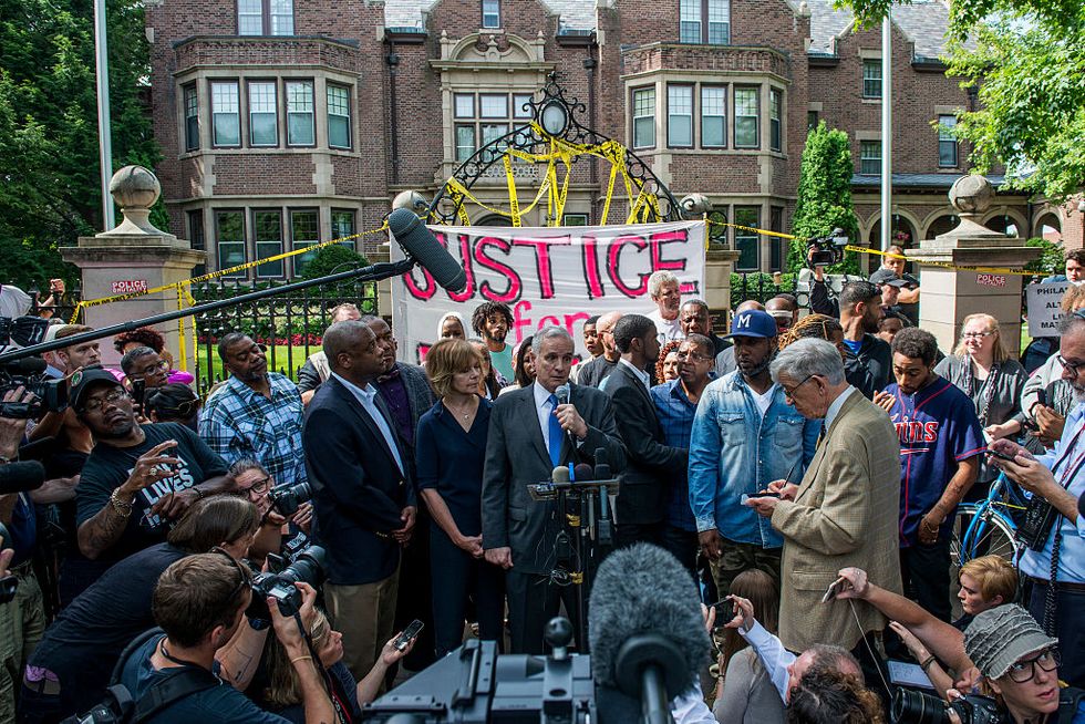 Minnesota Governor Calls for Federal Investigation Into Philando Castile’s Death as ‘Black Lives Matter’ Protests Erupt