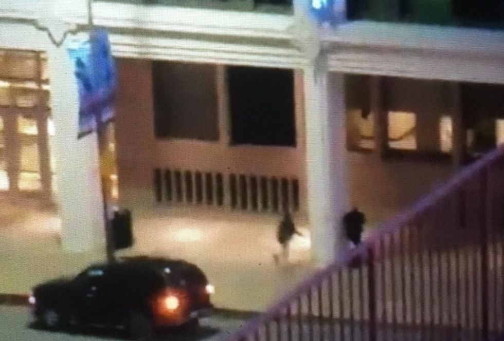 Horrific Video Reportedly Shows Dallas Gunman Firing at Officers With Rifle, Shooting Individual at Close Range
