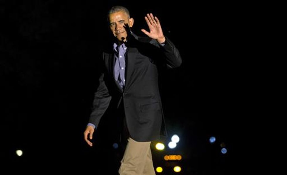 Obama to Visit Dallas Tuesday After Cutting Europe Trip Short