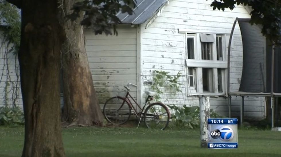 Girl, 9, Hailed as 'Guardian Angel' After Discovering Abandoned Newborn Wrapped in Towel in Her Backyard