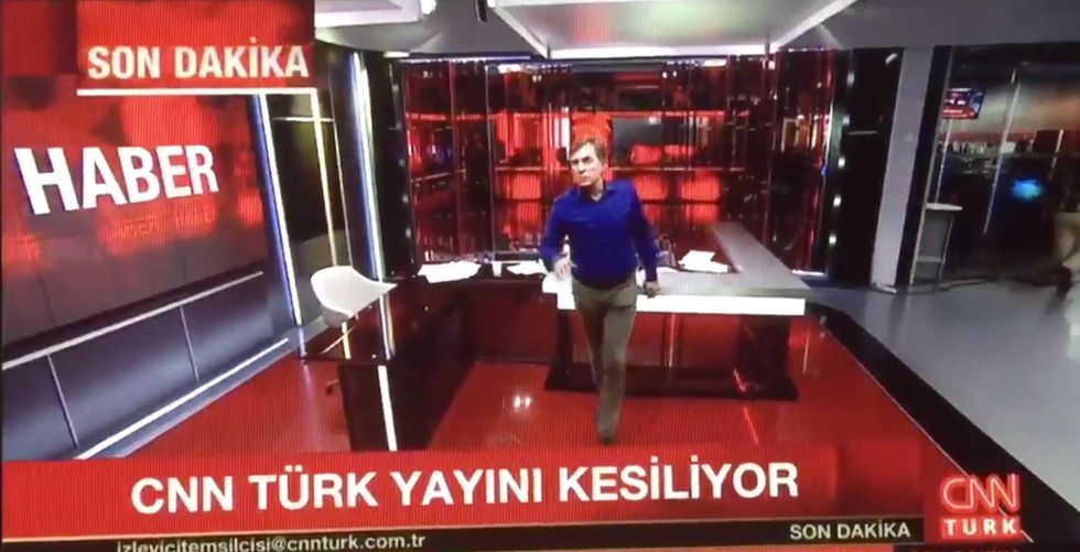 This Is Unreal': Military Storms CNN Turk Studios, Forces Anchors Off the Air