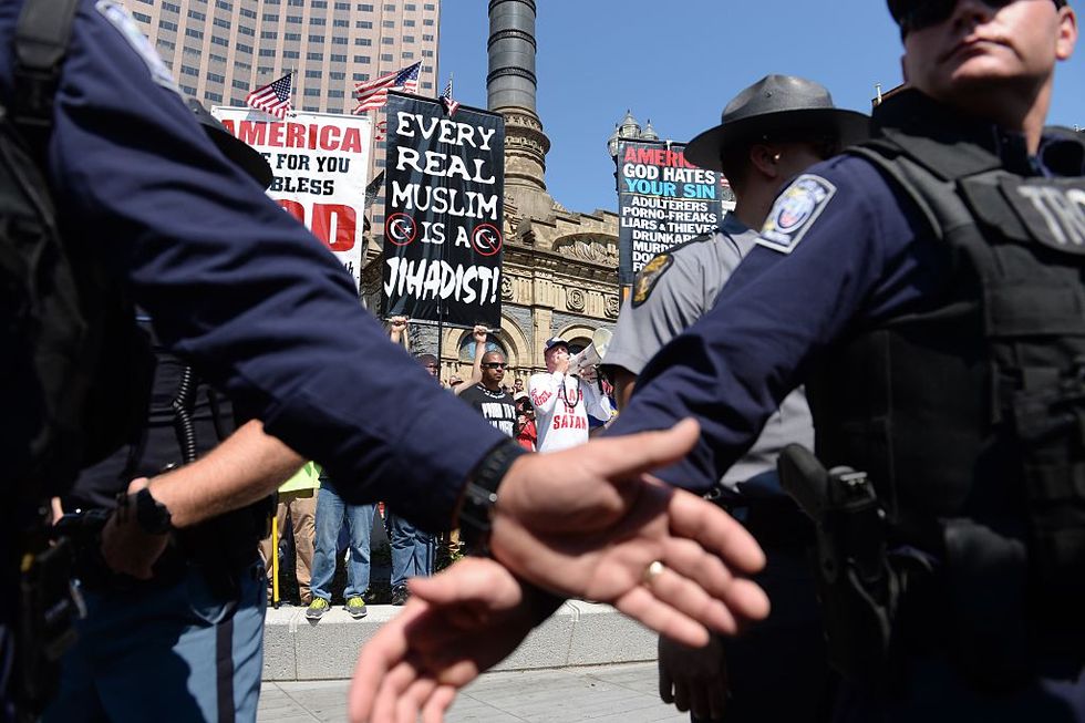 Cleveland Police Ban Syringes in Last Hours of the GOP Convention