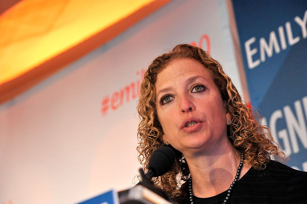 DNC Chair Debbie Wasserman-Schultz Calls Trump a 'Sexist Pig' in Email to Her Colleagues 