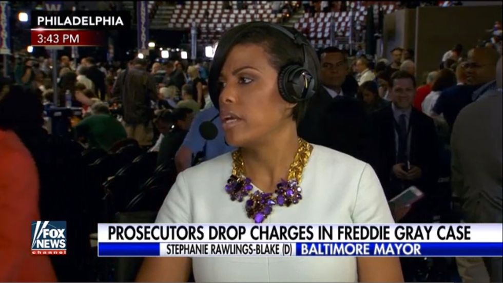 Baltimore Mayor Rebukes Defiant Prosecutor's 'Unhelpful' Comments After All Cops Cleared in Freddie Gray Case