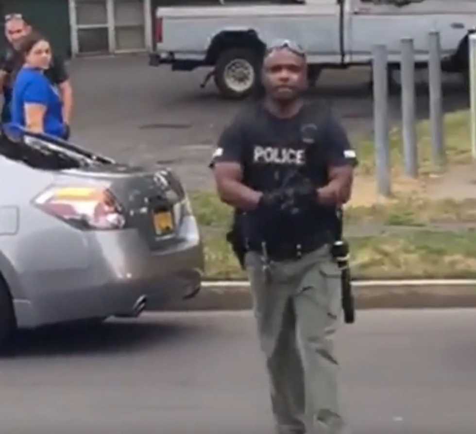 Check Out Fed-Up Cop Crossing Street to Cuff Anti-Violence Activist Who's Live Streaming Traffic Stop Arrest