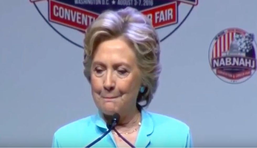 Oh, My Gosh': Clinton Fumbles Answer to Question About Her African-American Friends