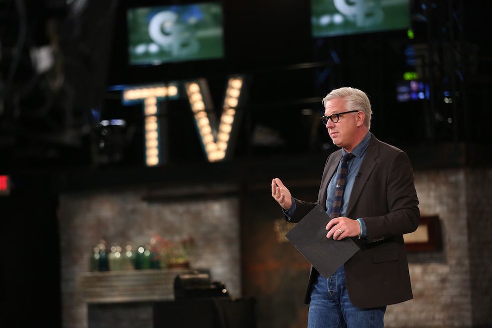 Glenn Beck Brings Out the Chalkboard to Show Exactly What U.S. Got Out of $400M Iran Deal