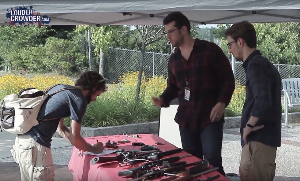 Comedian Steven Crowder Looks to Debunk ‘Common Sense’ Gun Control in Undercover Video