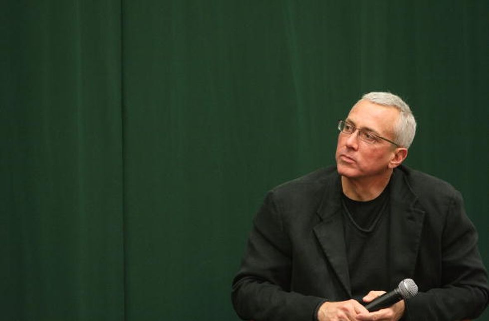 Why TV’s Dr. Drew Says He’s ‘Gravely Concerned’ About Clinton’s ’1950s Level' of Health Care