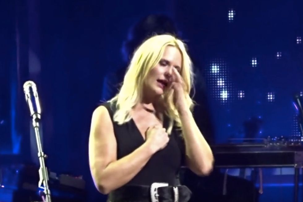 Miranda Lambert Stops Her Song and Is Brought to Tears After Spotting Soldier's Sign in Crowd