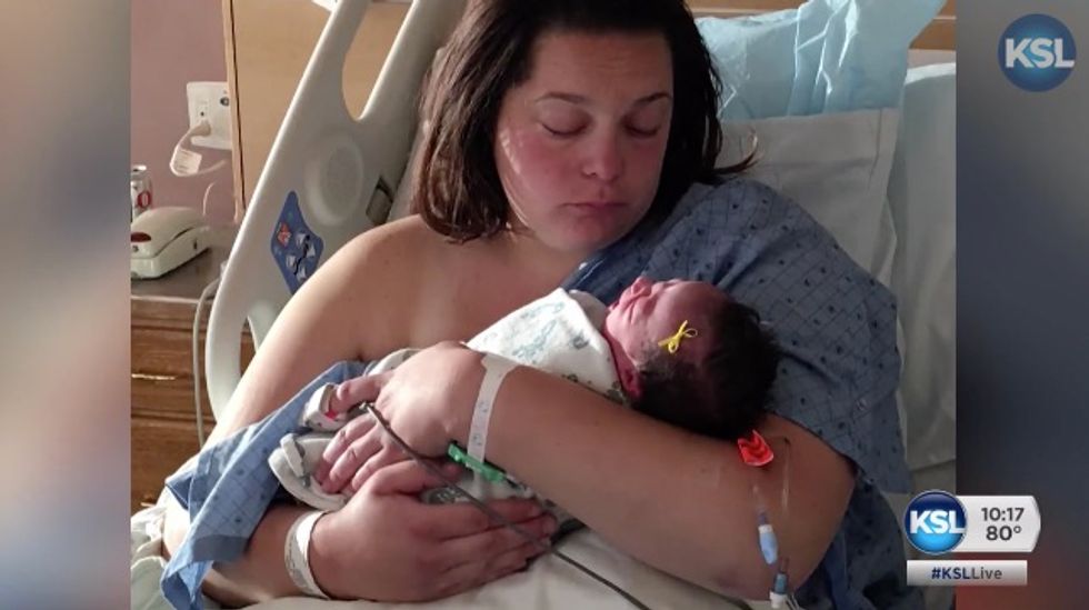 Utah Woman Discovers She Is Eight Months Pregnant, Welcomes Baby Girl Hours Later 