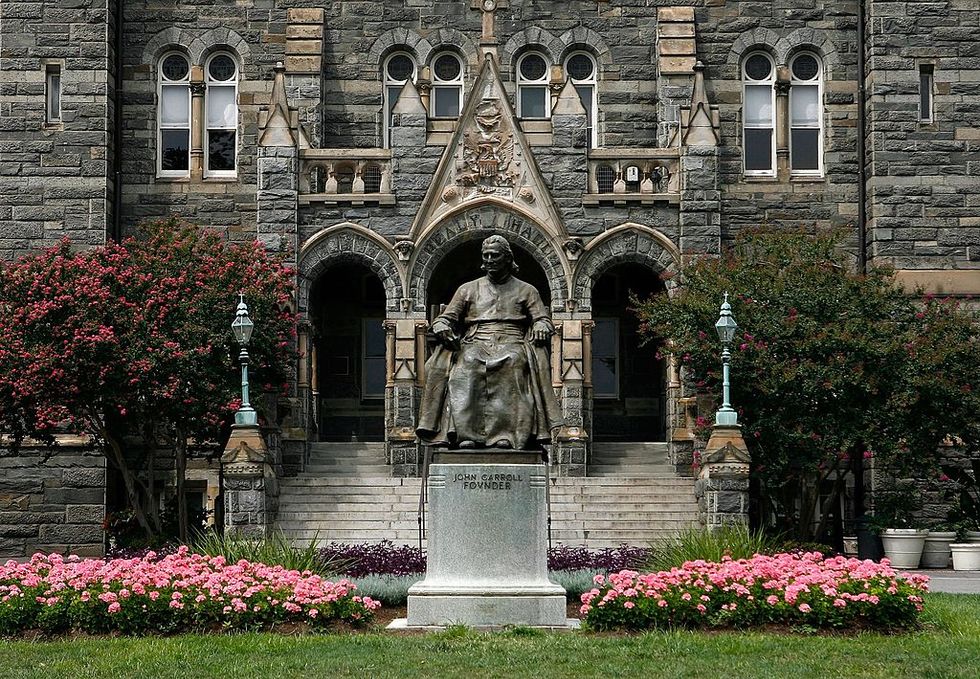 Georgetown University to Give Preferential Treatment to Slave Descendants