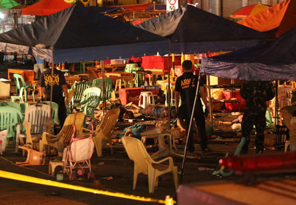 Explosion at Philippine Night Market Leaves 12 Dead, 24 Injured 