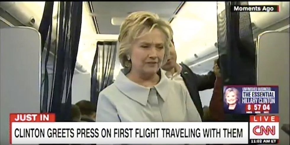 Hey Guys!': Clinton Greets Media After More Than 270 Days Since Holding a Press Conference