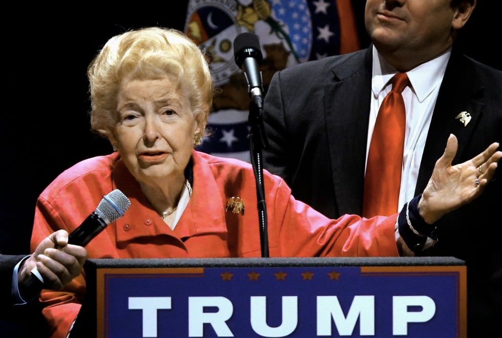 Conservative Activist, Author Phyllis Schlafly Dies at 92