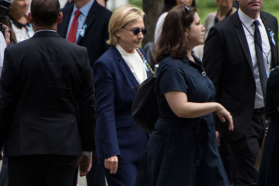 Fit to Serve': Clinton's Doctor Offers Additional Insight Into Candidate's Health