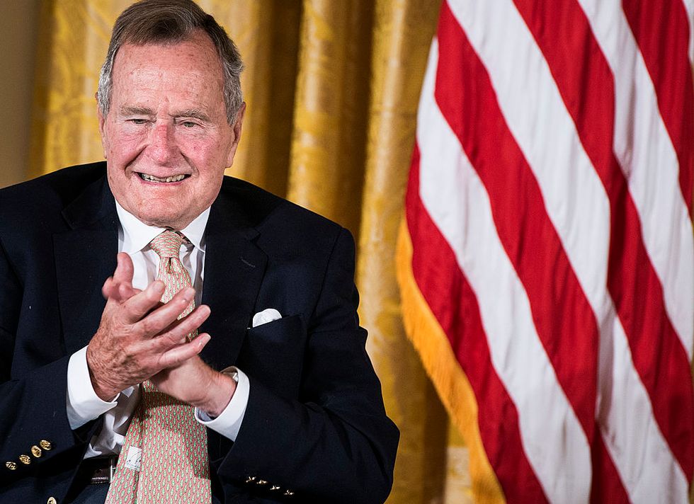 Is George H.W. Bush planning to vote for Hillary Clinton?