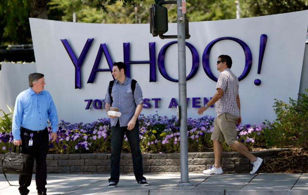 Yahoo: Hackers stole personal information from 500 million user accounts