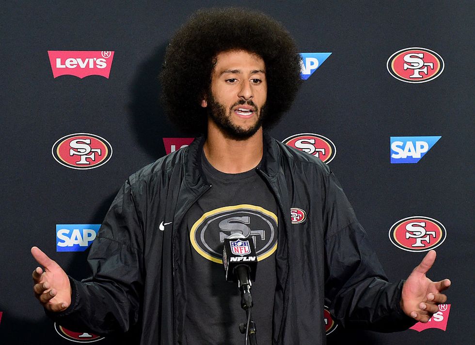 Colin Kaepernick weighs in on 'embarrassing' Trump-Clinton presidential debate