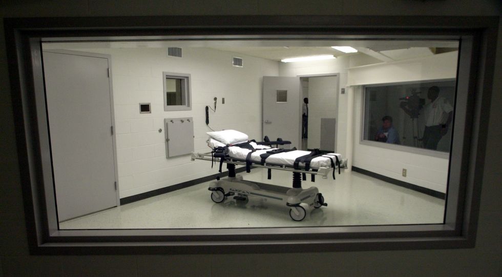 Alabama Supreme Court votes to uphold state's death penalty