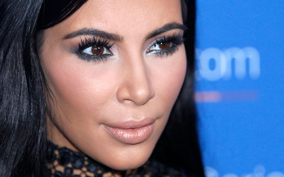 Kim Kardashian West tied up, robbed of over $10 million in jewelry by armed thieves in Paris