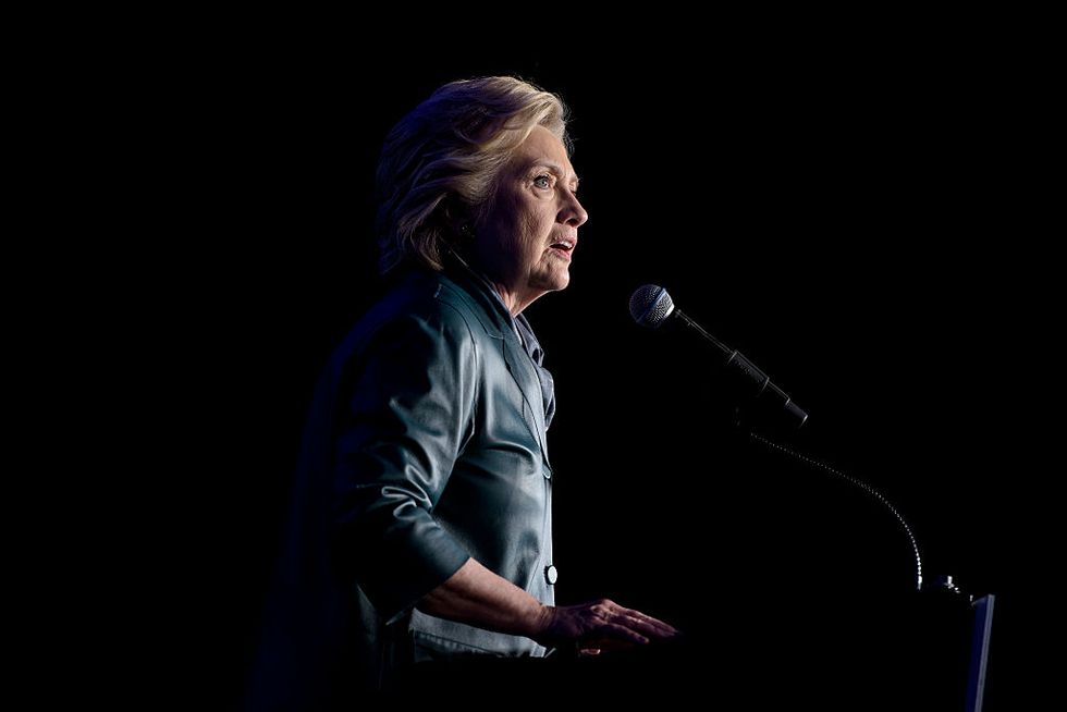 New documents show White House, State Dept. coordinated on Clinton email issues