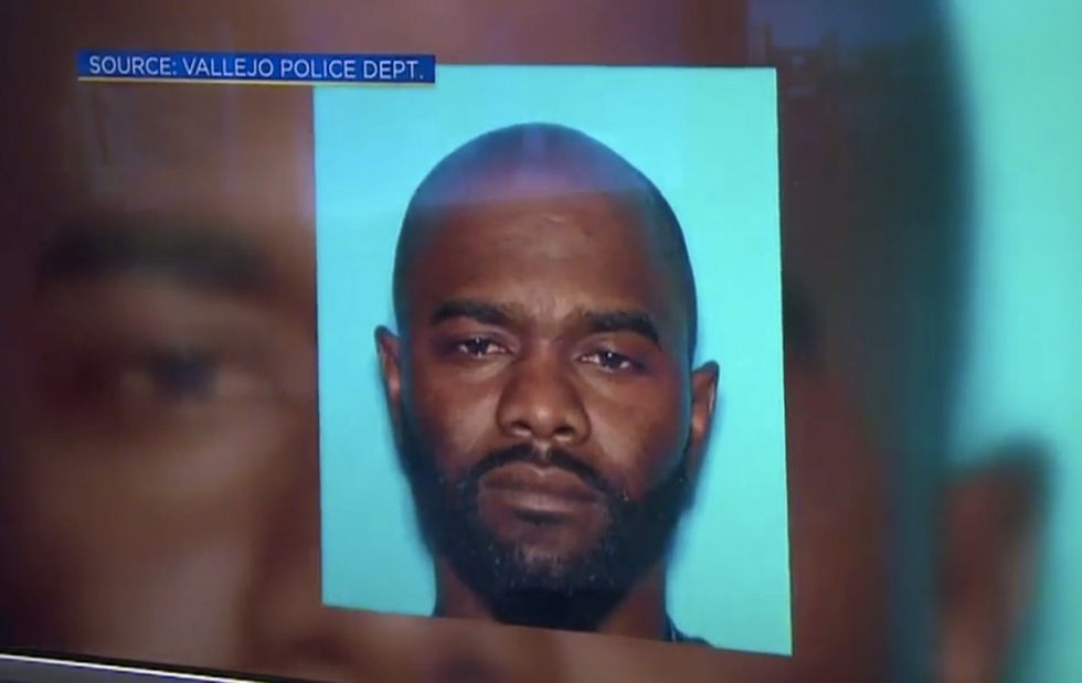 Gunman's 'attempted assassination' of cops on coffee break fizzles out — and then the tables are turned