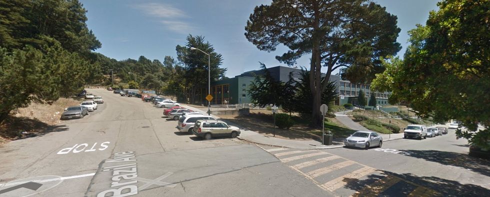 Three students shot outside San Francisco high school