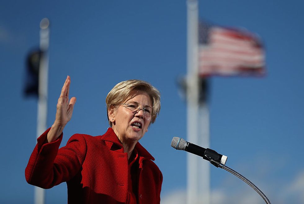 Elizabeth Warren has a scathing three-word message for Trump: ‘Nasty women vote\