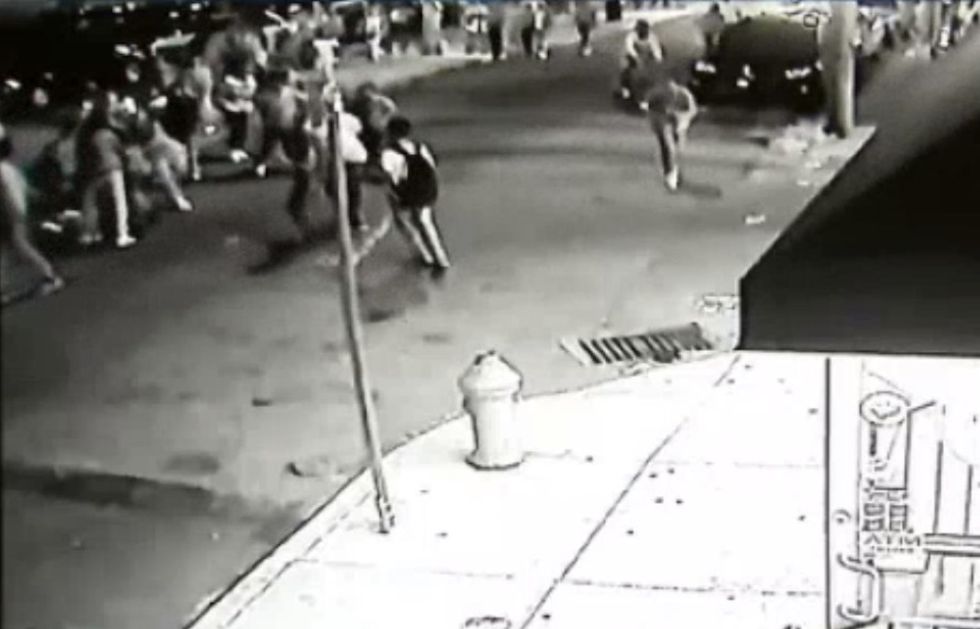 Four teens charged after youth flash mob attacks college students, cop — one even punches police horse in the face