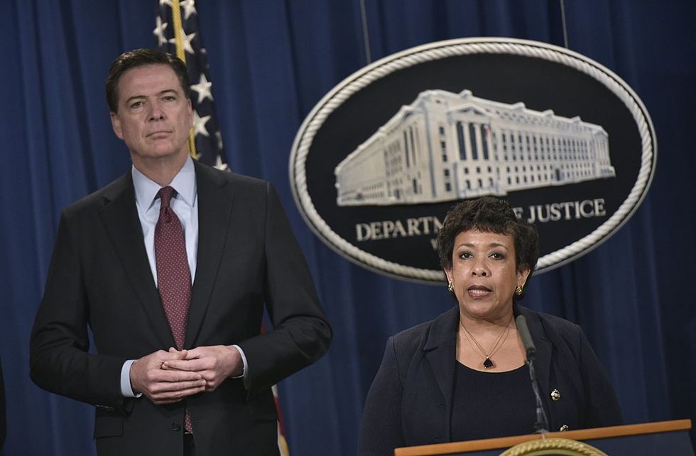 Report: Loretta Lynch advised Comey not to send a letter to Congress informing them of the discovery of new emails