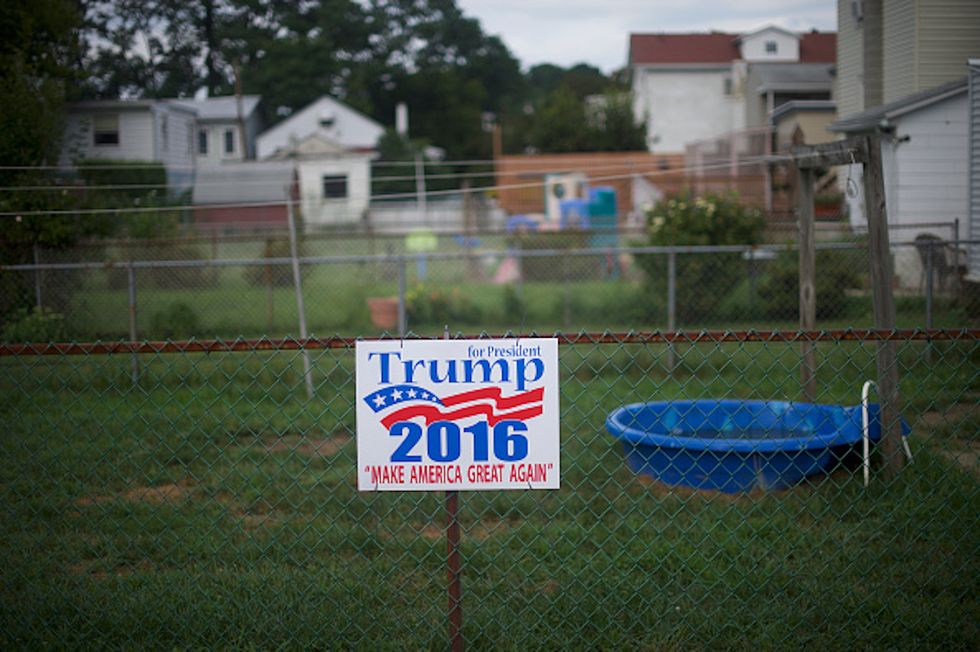 Man allegedly holds children at gunpoint over destroyed Trump yard sign