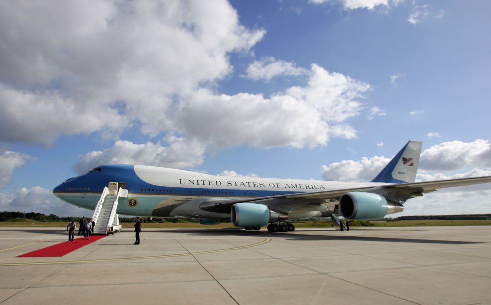 Who pays for politicking on Air Force One? Mosty taxpayers.