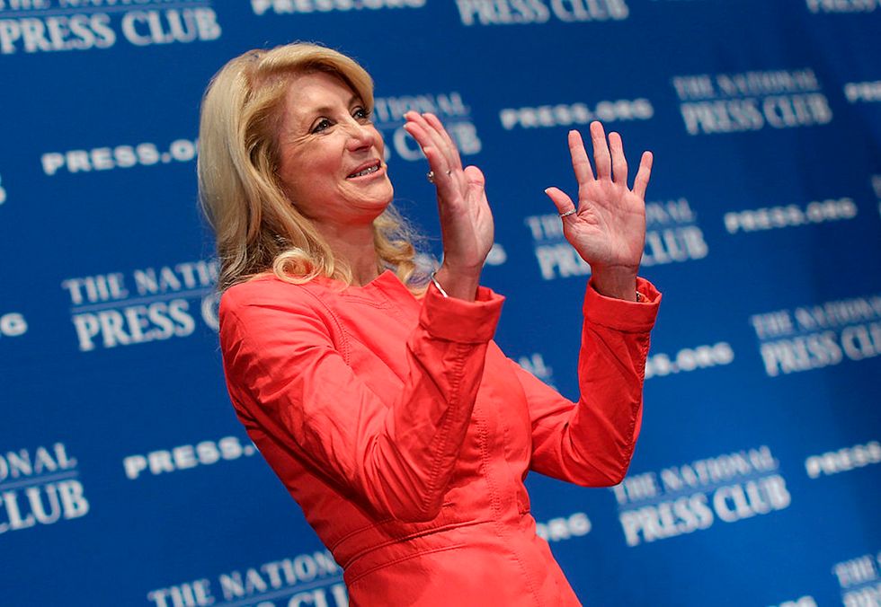 Check out the Election Day picture Wendy Davis tweeted to urge voters to choose Clinton