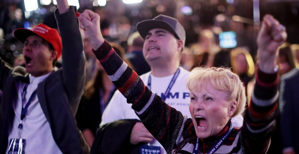 Trump holds lead with Ohio win; Clinton succeeds in Virginia