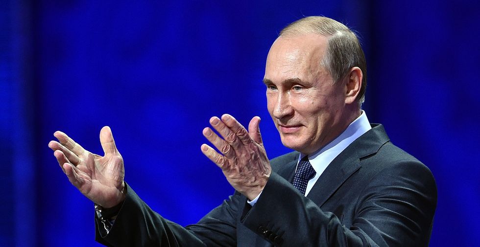 Putin congratulates Trump on his shocking win — with a telegram