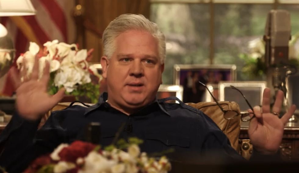 TheBlaze on a list of websites professor says students should avoid
