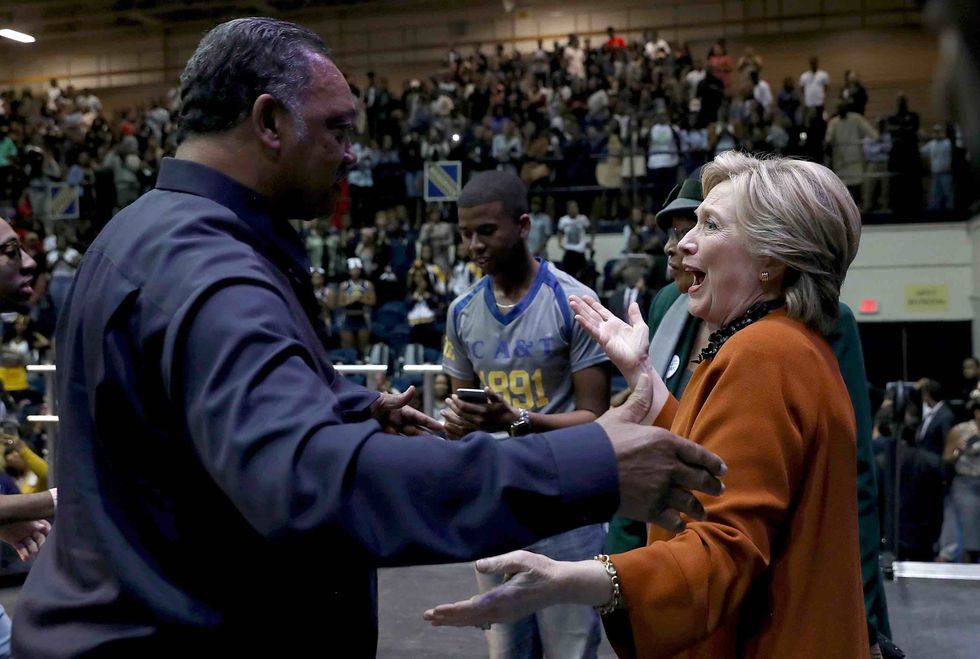 Rev. Jesse Jackson: Obama should pardon Clinton