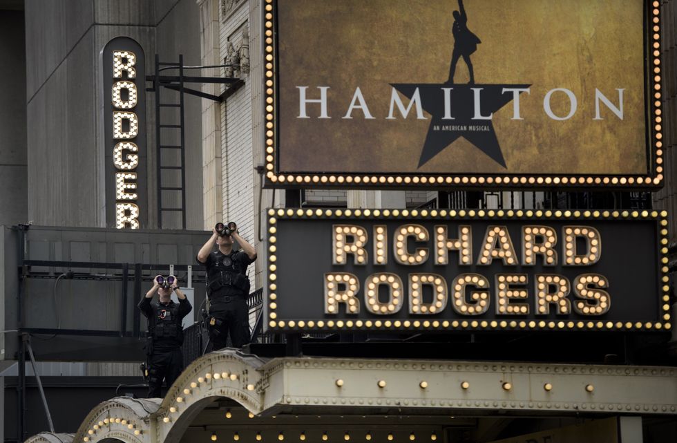 #BoycottHamilton hashtag becomes top trending topic on Twitter after cast 'harassed' Mike Pence