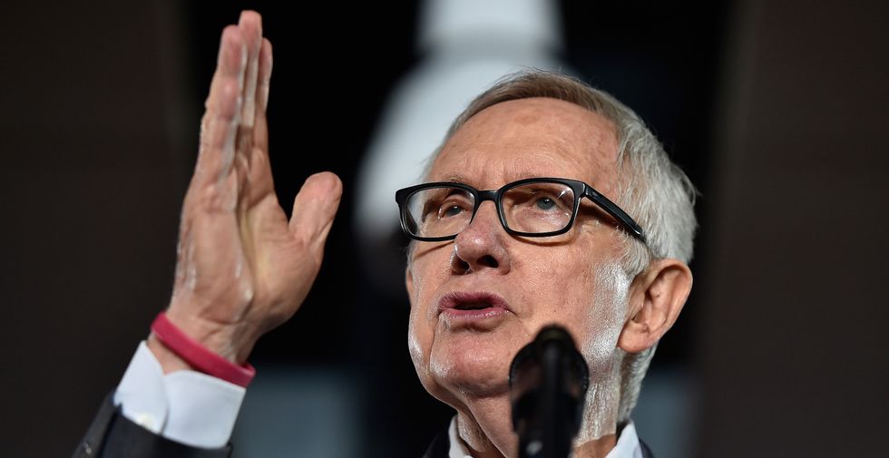 Here's the letter Donald Trump wrote to Harry Reid in 2010