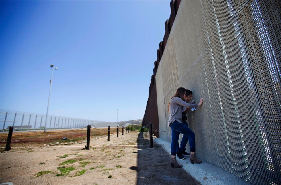 Mexican cement company wants to build Trump's wall